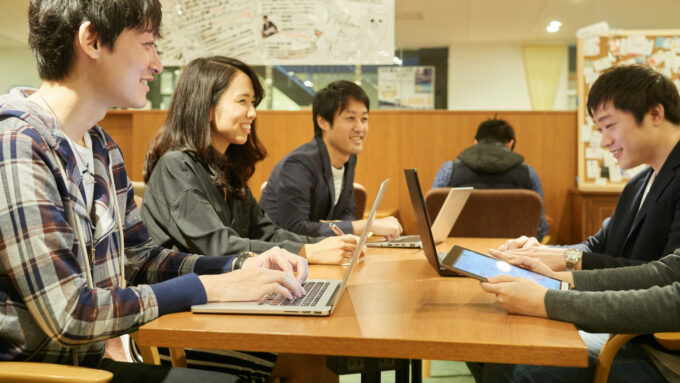 ITCOLLEGEが比較biz「エンジニアの研修に強い研修会社21選」に選出